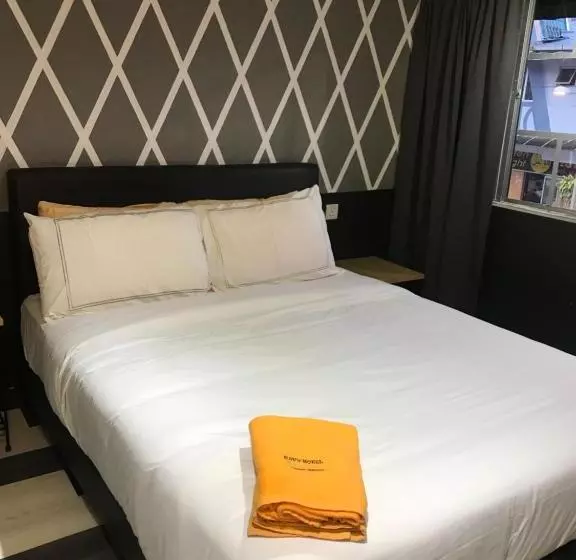 هتل Kavy Boutique