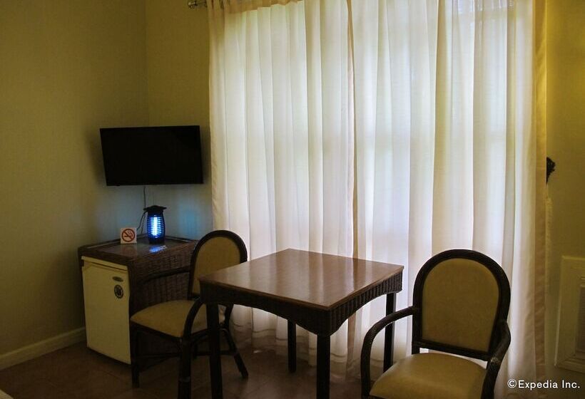 Marco Vincent Dive Resort