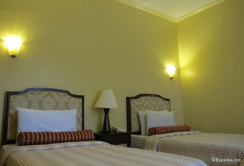 Marco Vincent Dive Resort