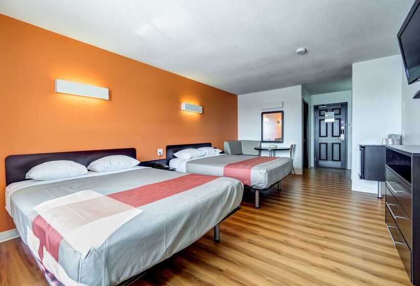 Motel Joys Inn Innisfail, Ab