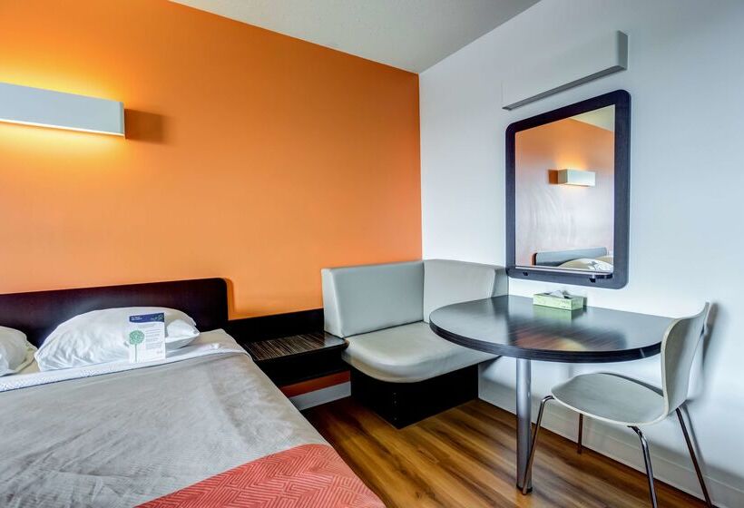 Motel Joys Inn Innisfail, Ab