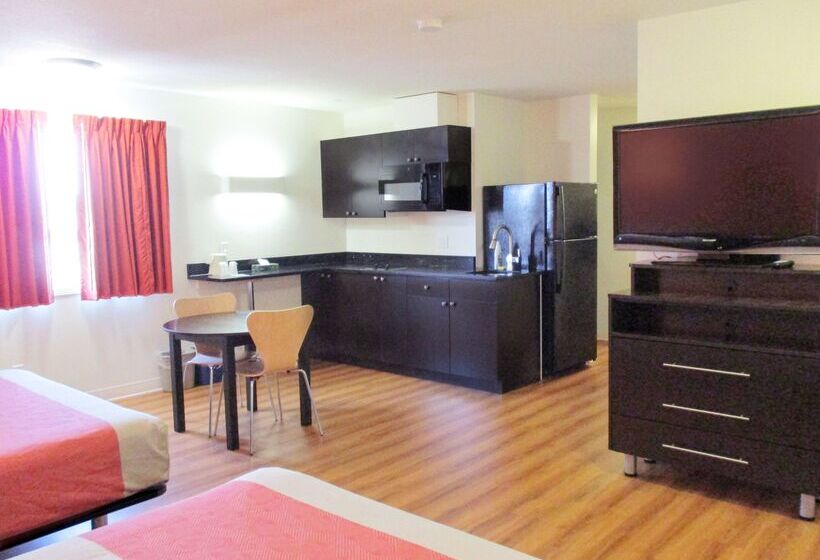 Motel Joys Inn Innisfail, Ab