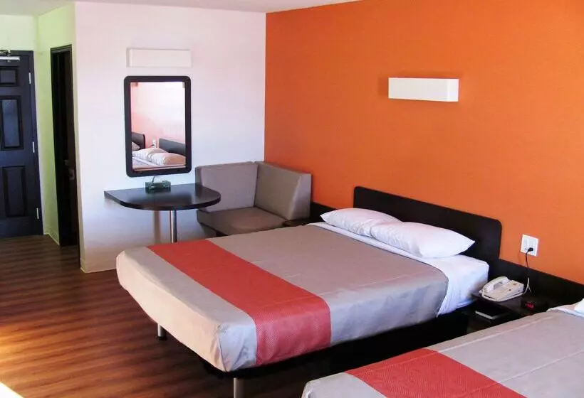 모텔 Joys Inn Innisfail, Ab