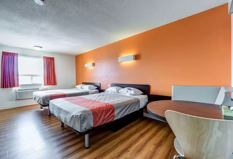 모텔 Joys Inn Innisfail, Ab