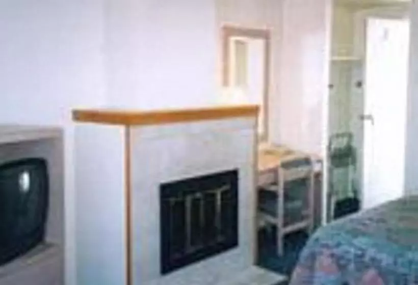 فندق على الطريق Selkirk Inn