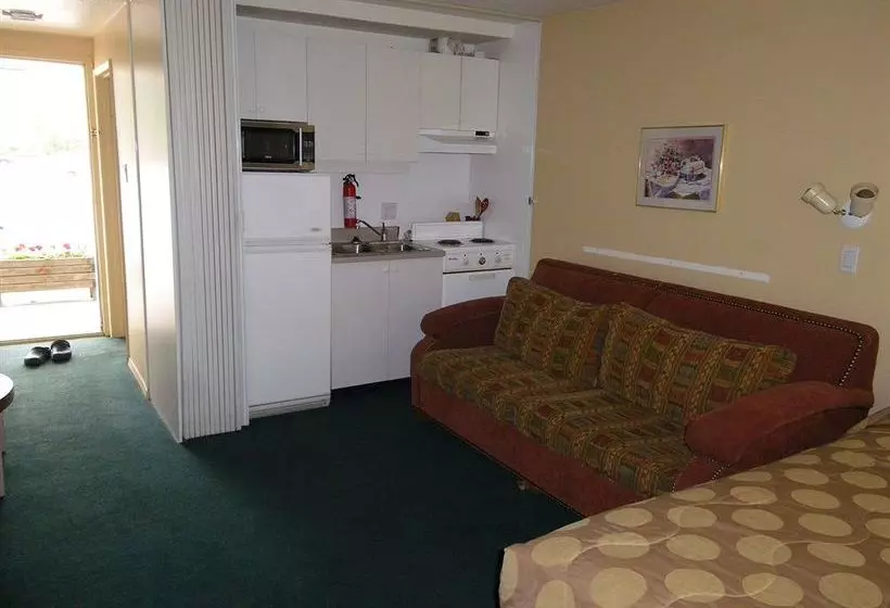 فندق على الطريق Selkirk Inn