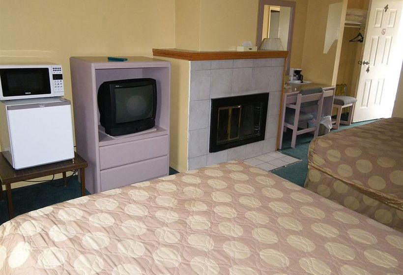 مُتل Selkirk Inn