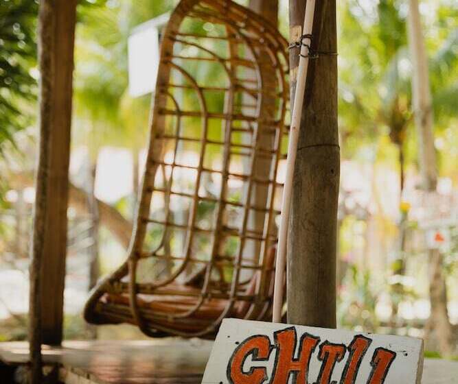 پانسیون Amami Beach Resort