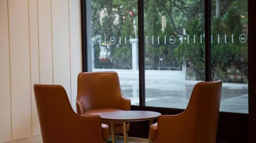 Hanting Premium Hotel Yantai Laishan Yingchun Street