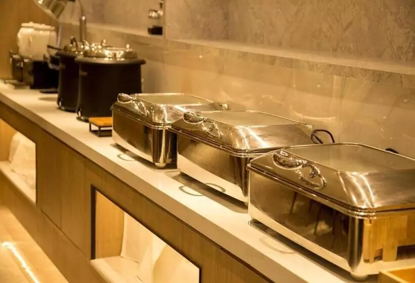 Hanting Premium Hotel Yantai Laishan Yingchun Street