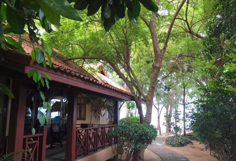 Bayview Beach Resort