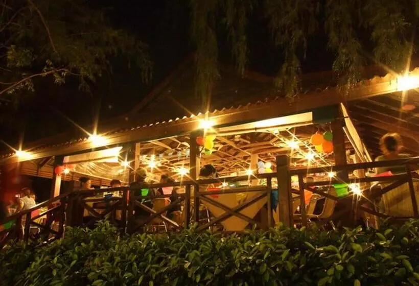 Bayview Beach Resort