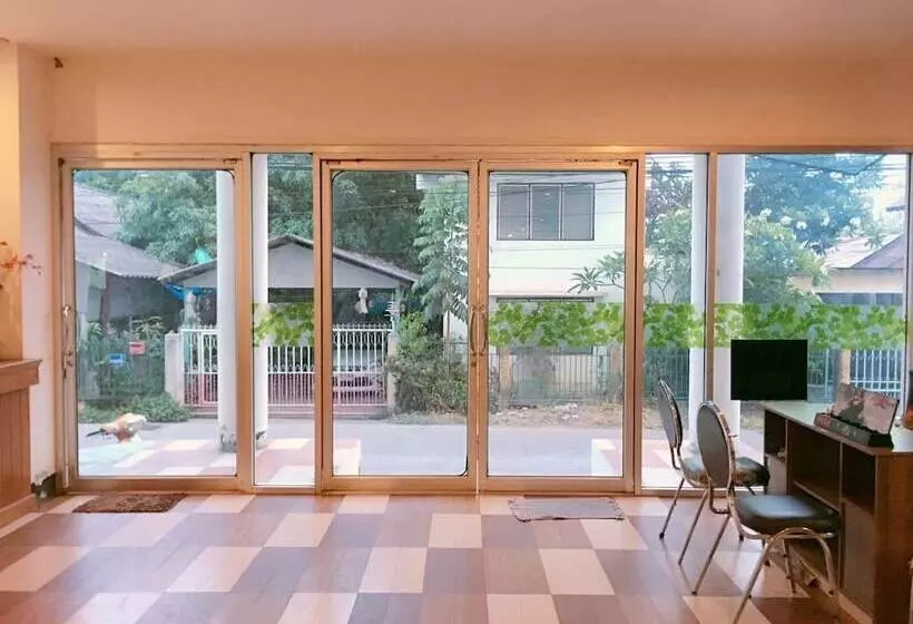 Отель A2k Paradise Guesthouse Adults Only