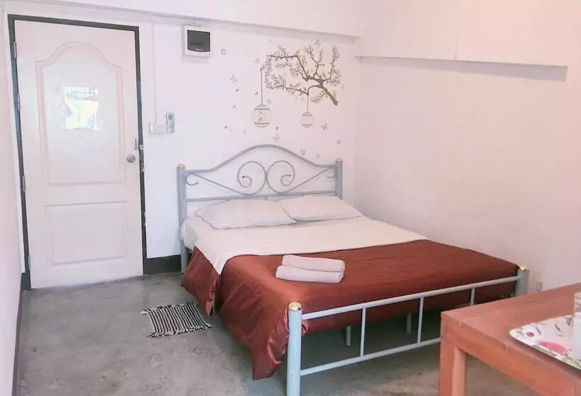 Отель A2k Paradise Guesthouse Adults Only