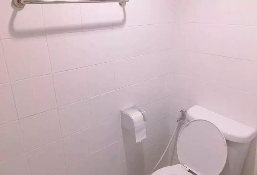 Отель A2k Paradise Guesthouse Adults Only