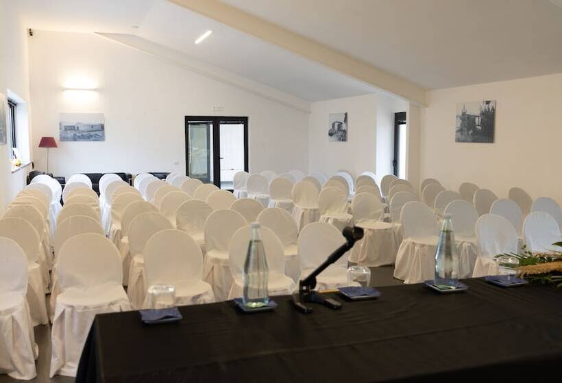 فندق Agriturismo Costantino