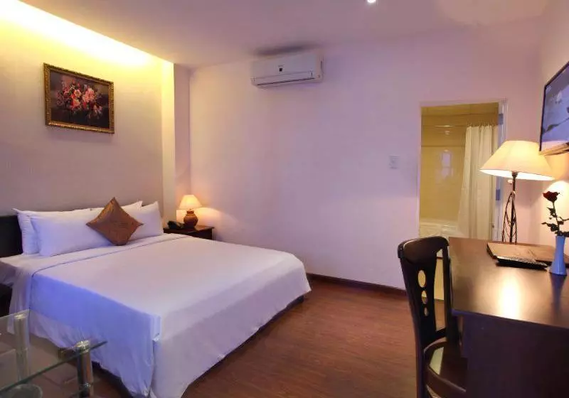 هتل Camellia Nha Trang 2