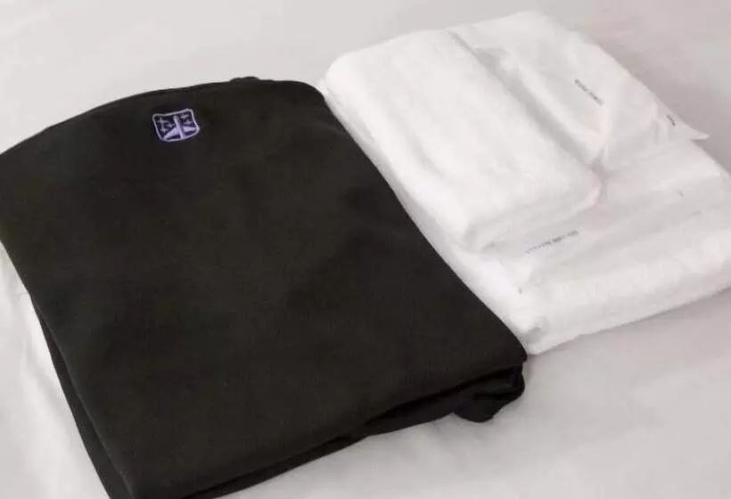 Капсульный Oтель First Cabin Hakata