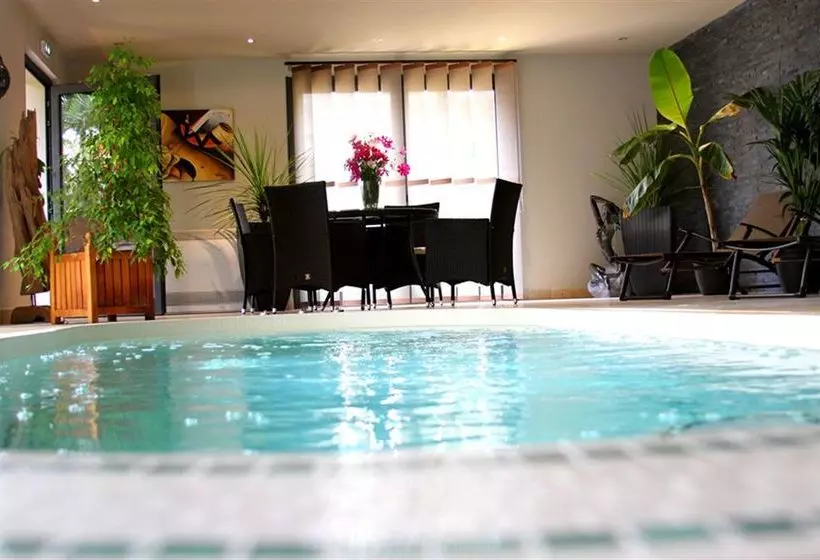 هتل La Villa Toscane