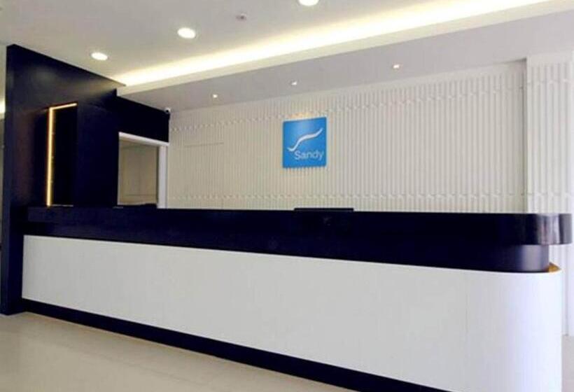 هتل Sandy