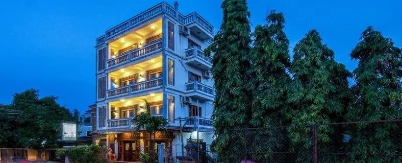 هتل 160 Angkor Villa