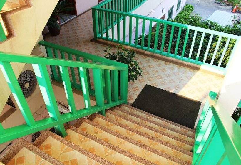 Отель Tamarind Residences Khonkaen บ้านแทมมารีน