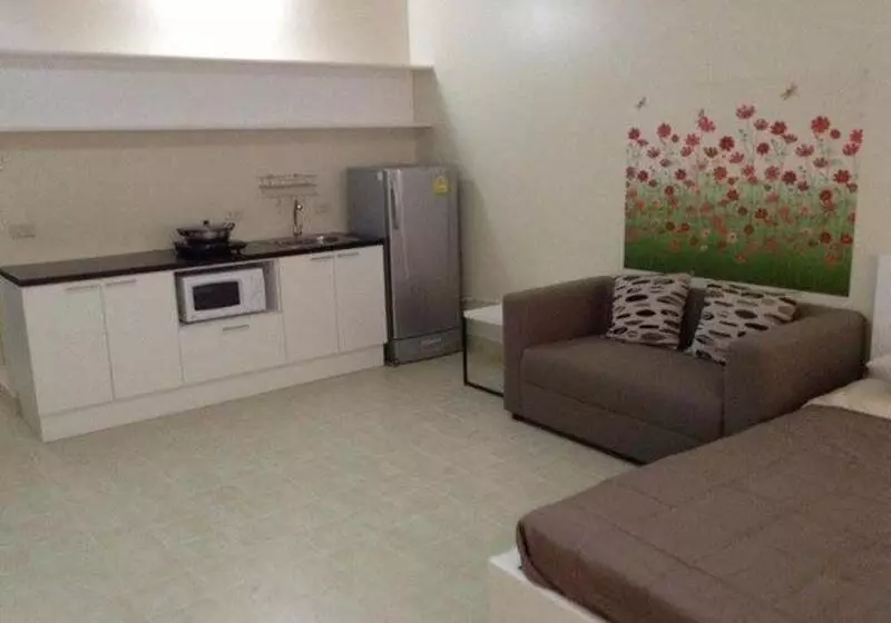 Impact Don Mueang Bangkok Guest House