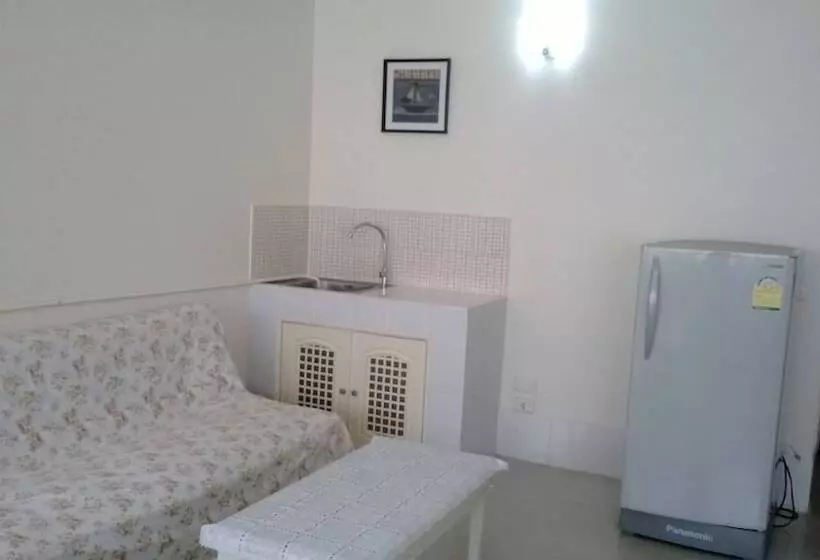 Impact Don Mueang Bangkok Guest House