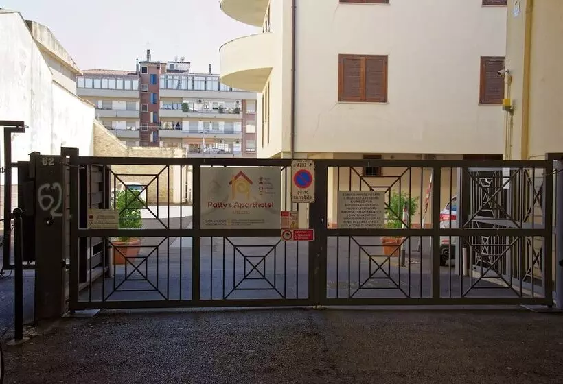 Patty S Aparthotel Arezzo