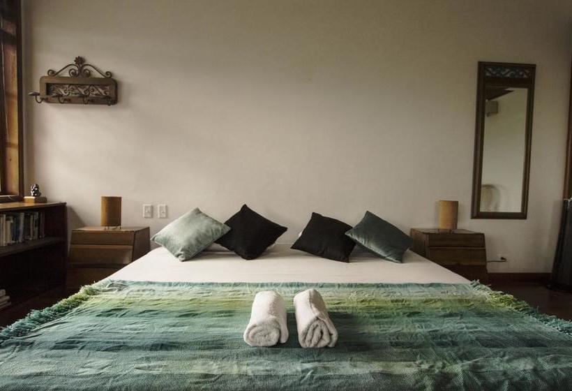 הוסטל Casa Miraflores