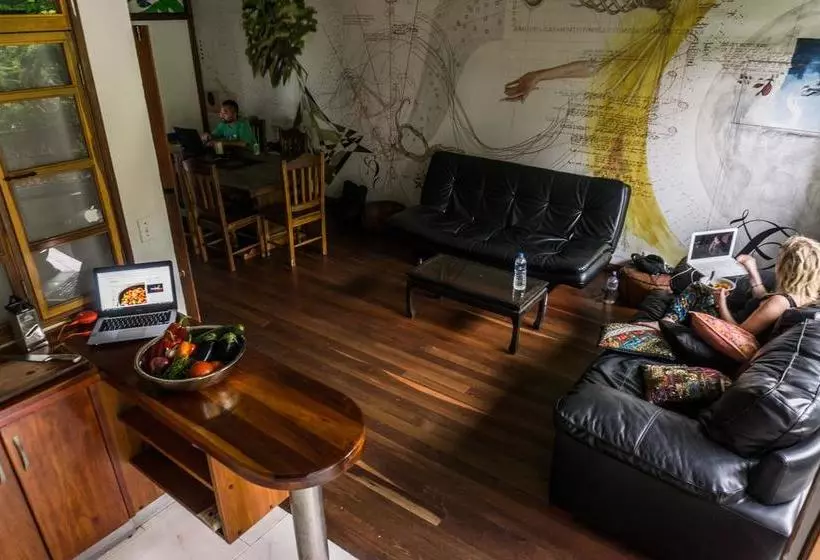 Hostel Casa Miraflores