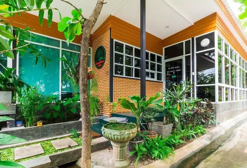 Hotel Baan Suan Him Doi