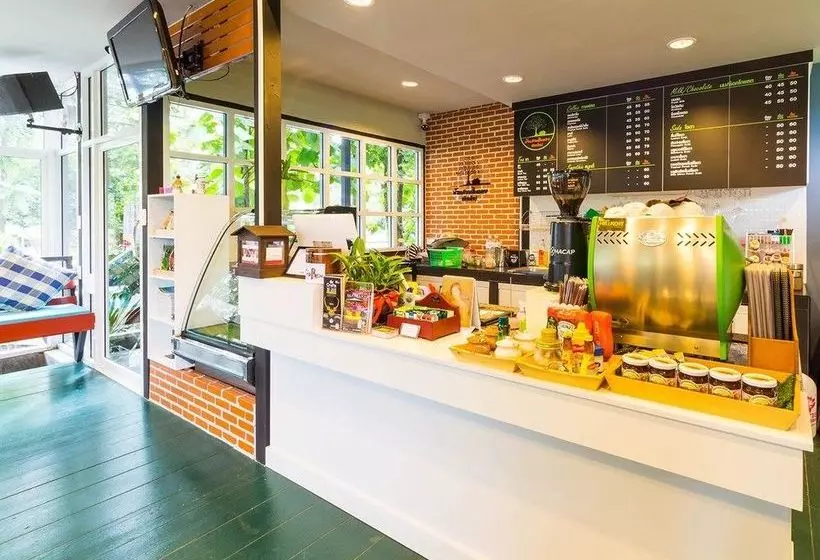 Hotel Baan Suan Him Doi