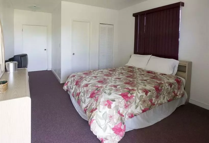 هتل Boogie Pond Lodge