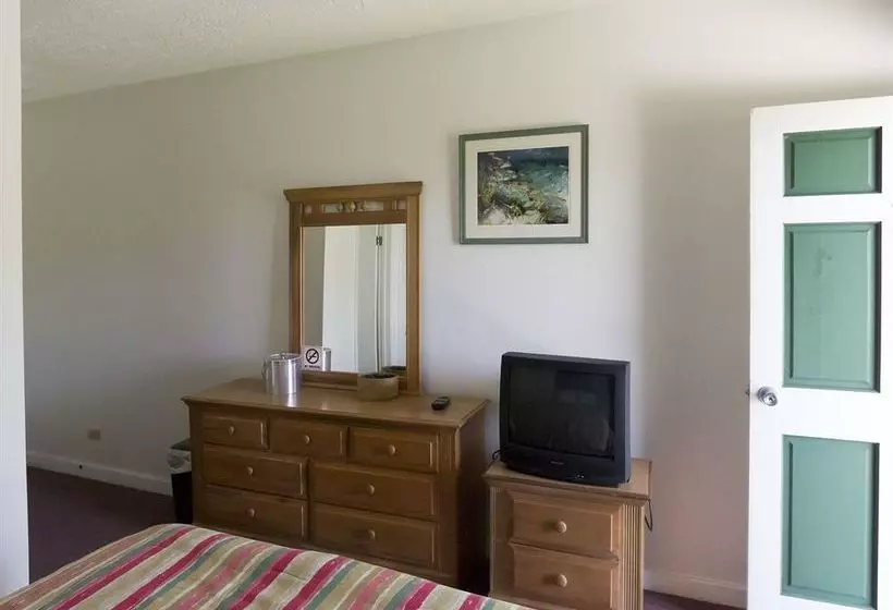 هتل Boogie Pond Lodge