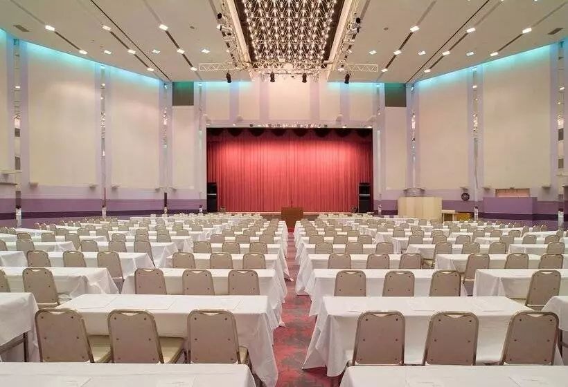 Hôtel Grandia Housen