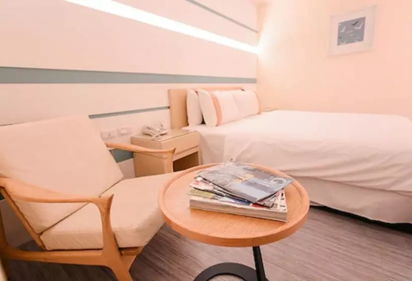Kiwi Express Hotel   Kaohsiung Station