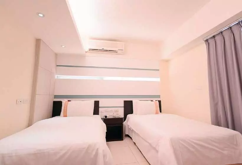 Kiwi Express Hotel   Kaohsiung Station