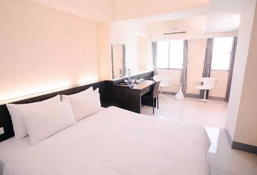 Kiwi Express Hotel   Kaohsiung Station