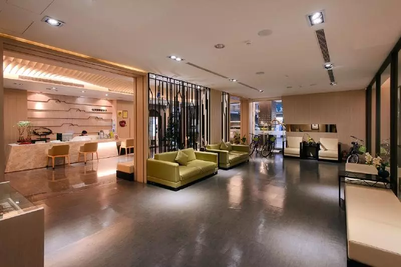 Kiwi Express Hotel   Kaohsiung Station