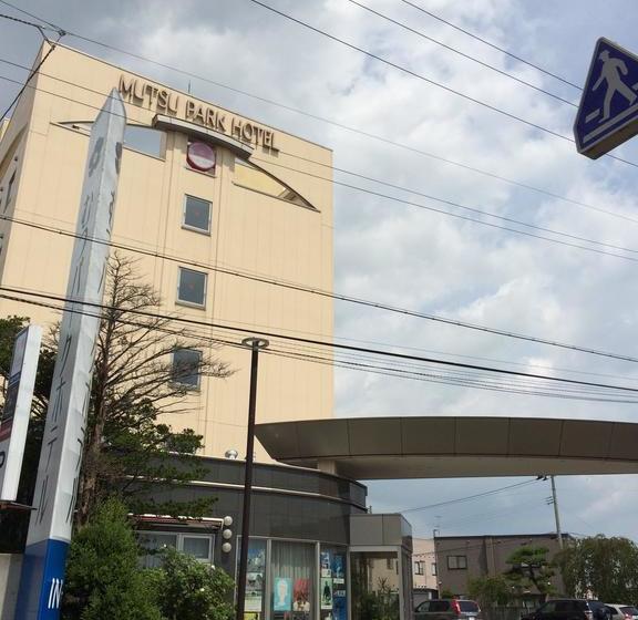 Otel Mutsu Park