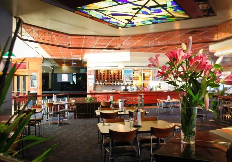 Hotel Nightcap At Matthew Flinders