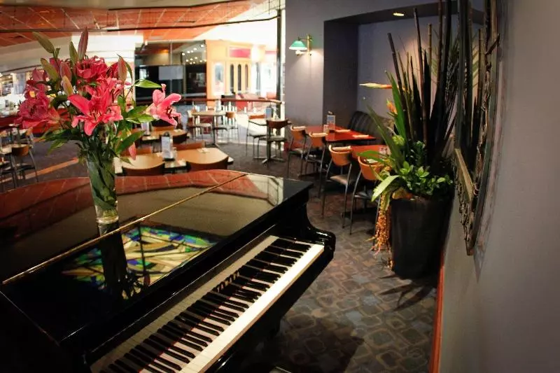 Hotel Nightcap At Matthew Flinders