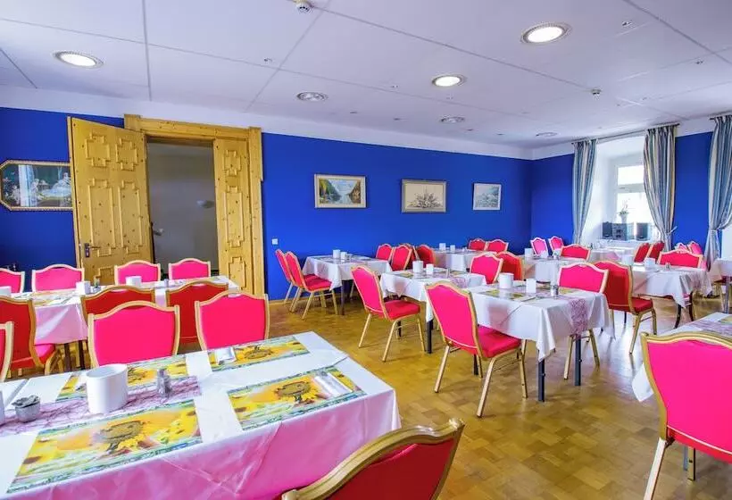 Отель Schloss Nebra