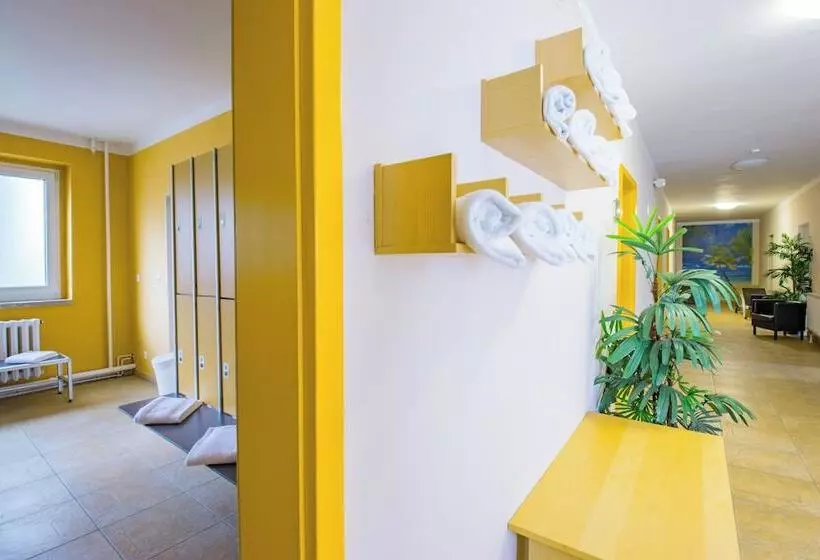 Отель Schloss Nebra