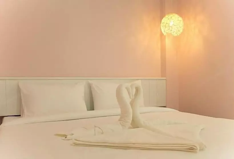 هتل The Centrino Serviced Residence
