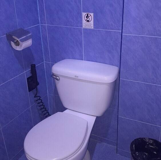 Hotell The Guest House   Sha