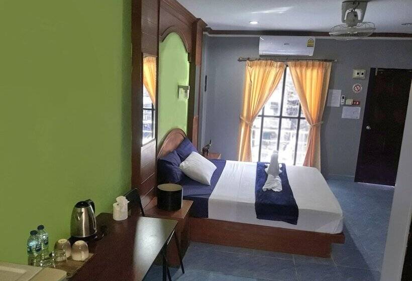 Hotell The Guest House   Sha