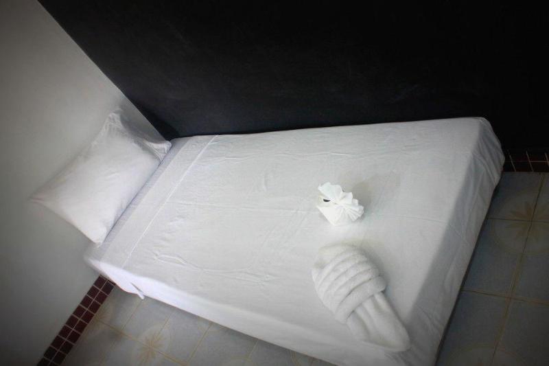 Hotell The Guest House   Sha