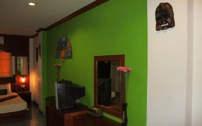 Отель The Guest House Sha